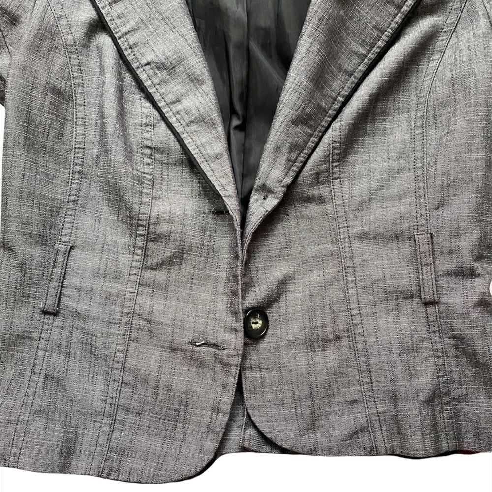 Button blouse - Picture 2 of 6